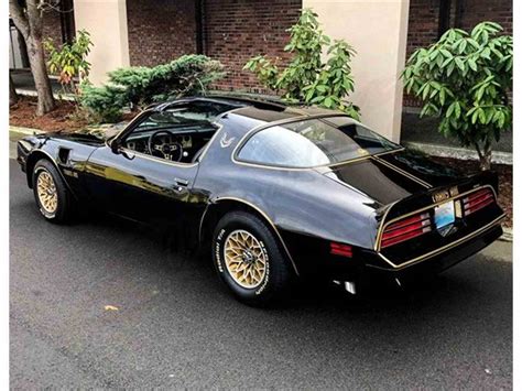 Pontiac firebird trans am 1977 - tiklotours