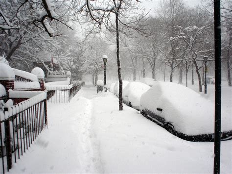 File:Prospect Heights Blizzard NYC 2-12-06 2.jpg - Wikimedia Commons