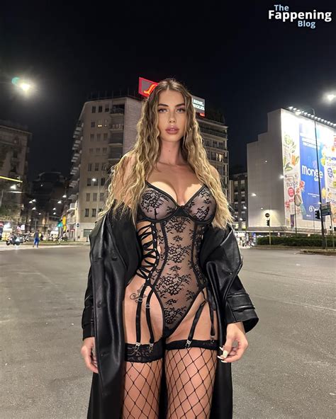 Eva Menta Hot Photos TheFappening