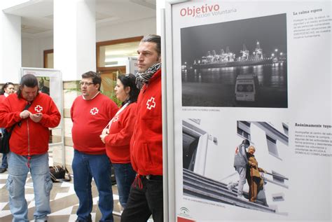 Cruz Roja Inaugura Una Exposici N Fotogr Fica El Faro