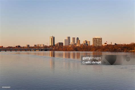 Tulsa Skyline At Sunset High-Res Stock Photo - Getty Images