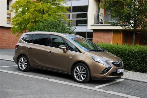 Recenze Test Opel Zafira Tourer Cdti