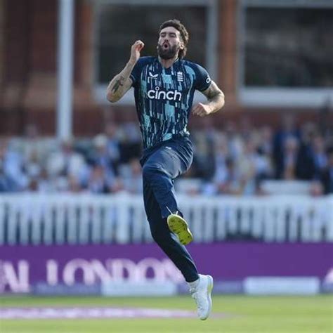 Reece Topley Profile, Batting and Bowling stats, Recent form - CREX ...