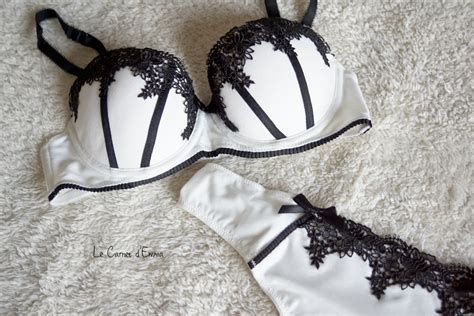 Se Sentir Bien En Lingerie Apr S Une Grossesse Avec Pomm Poire Le Carnet D Emma