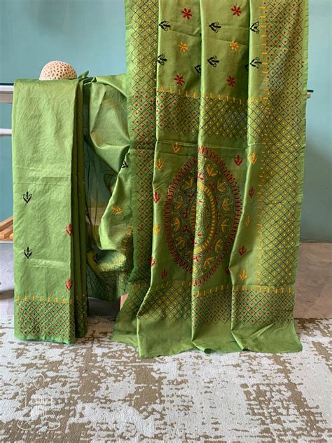 Kantha Hand Stitched Embroidery Green Bangalore Silk Saree Indokuni