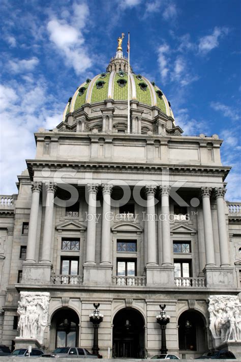 State Capitol Building In Harrisburg, Pennsylvania Stock Photo ...