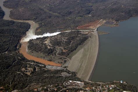 Avoiding the next Oroville Dam disaster - San Francisco Chronicle