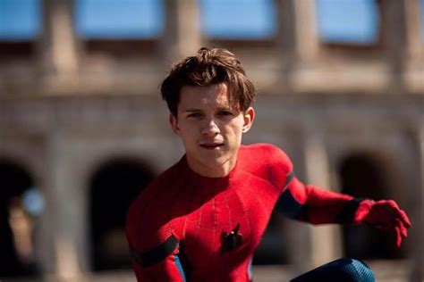 Tom Holland El Protagonista Del Musical Billy Elliot Que Se