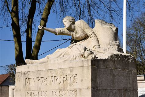 Monument Aux Mort De P Ronne Par Paul Theunissen So Flickr