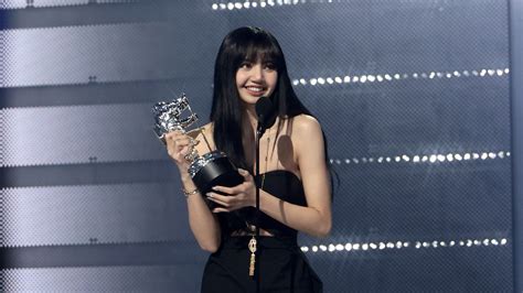 Lisa 奪下 Best K Pop 大獎！blackpink 首登 2022 Mtv Vma 頒獎典禮表演新歌〈pink Venom〉 Gq Taiwan