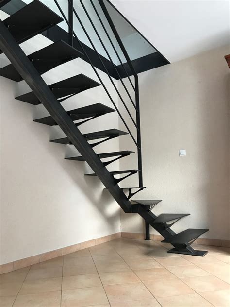 Escalier Limon Central Tout Metal Hagane