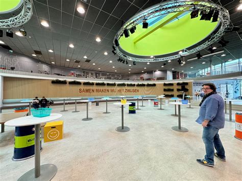 Nieuw Schoolgebouw Voor Het Zwijsen College Voor De Leerlingen Was