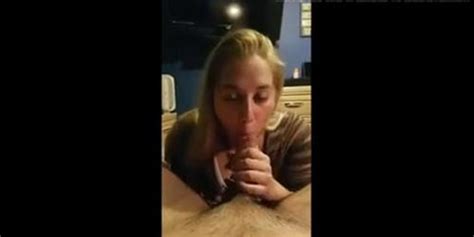 Blonde Gets BJ Facial Tnaflix