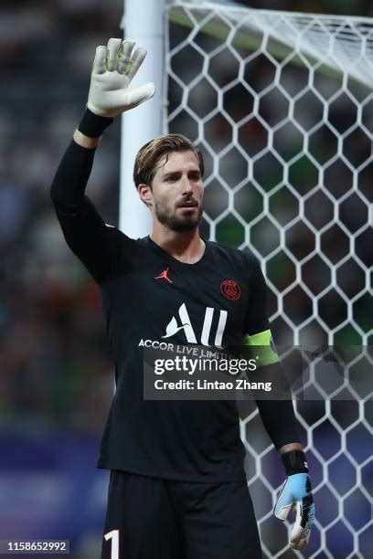 Psg Kevin Trapp Photos and Premium High Res Pictures - Getty Images