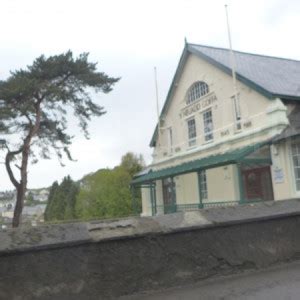 Penrhyndeudraeth Village, Gwynedd - See Around Britain