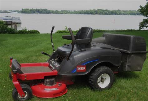 Toro Zero Turn Timecutter 38 Cut Mower Heavy Construction Equipment