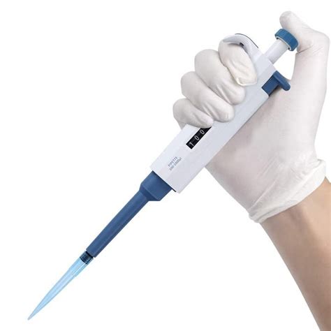 Single Plastic Micropipette Variable Volume For Chemical Laboratory