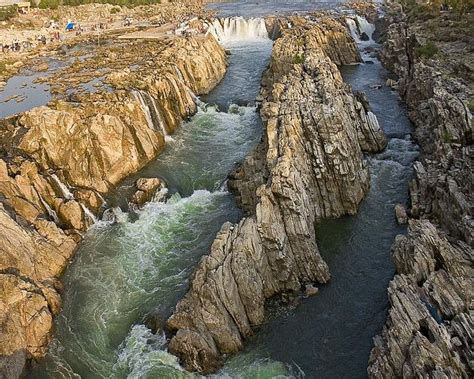 Dhuandhar Waterfalls - Jabalpur | Beautiful places to visit, Beautiful ...