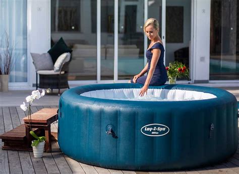 Can I Put an Inflatable Hot Tub on My Deck? | Hottubtales.com