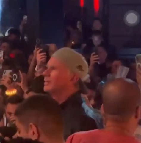 Depois De Tocar Em Um Bar Do Rio Baterista Do Red Hot Chilli Peppers Aparece No Show De Jorge E