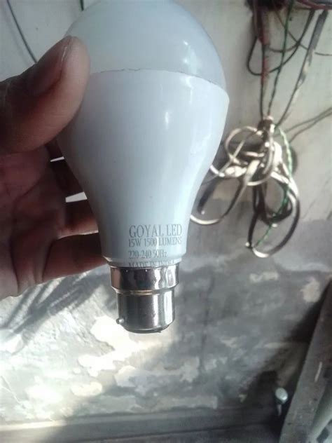 Goyal Aluminum 15 Watt Led Bulb Warm White At Rs 110 Piece In Delhi