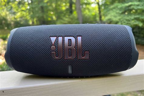 JBL Charge 5 Bluetooth speaker review: Big sound from a small package | TechHive