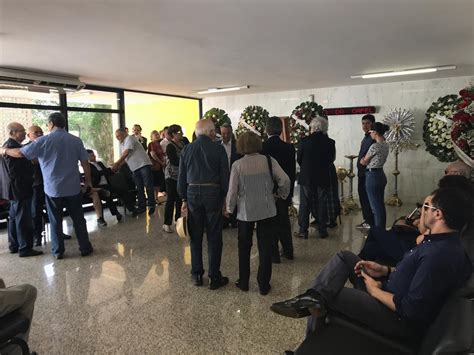 Funeral De Ex Deputado Federal Sigmaringa Seixas Re Ne Fam Lia E