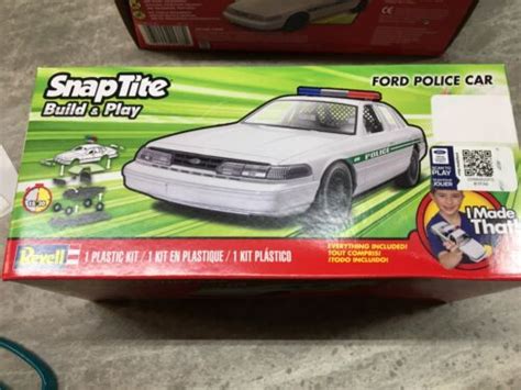 Revell Scale Ford Police Car Snaptite Model Car Kit Ebay