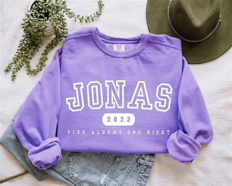 Jonas Brothers 2023 the Tour Concert Crewneck Five Albums One - Etsy