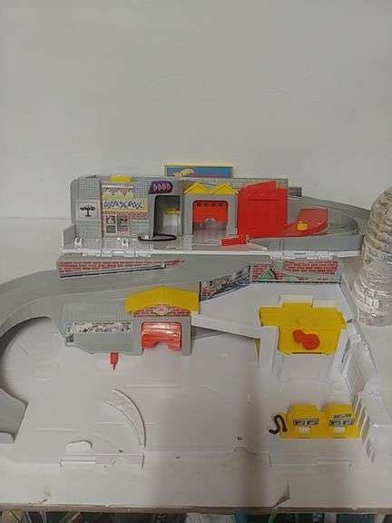 Hot Wheels Car Wash Trice Auctions