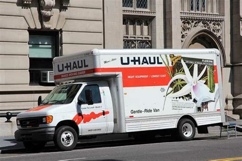 U Haul Foot Truck Dimensions Height Width Length Road Trucks