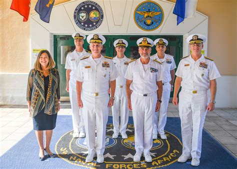 Italian Commander in Chief Naval Fleet visits NAVEUR-NAVAF-SIXTHFLT ...