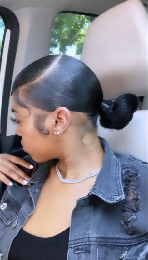 𝐒𝐓𝐔𝐍𝐍𝐀𝐆𝐑𝐋ᥫ᭡ Hair Ponytail Styles Sleek Ponytail Hairstyles Braids