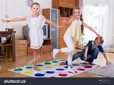 Group Happy Children Playing Twister Interior: Stockfoto (Jetzt ...