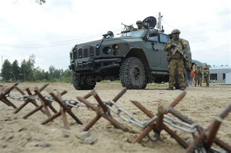 Snelle Militaire Oefeningen Van 2020 in Oekraïne Redactionele Foto