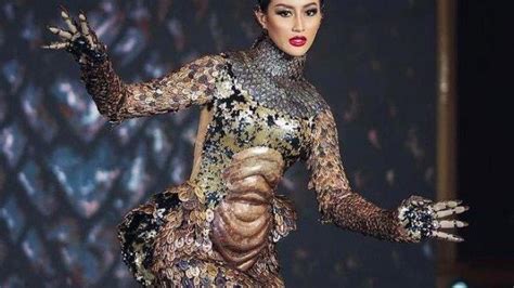 Ayu Maulida Wakil Ri Di Miss Universe Anggun Dibalut Gaun Malam