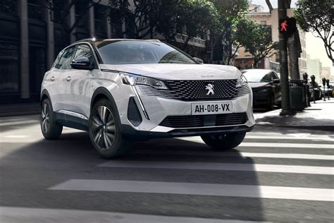 New Peugeot 3008 SUV Plug In Hybrid GreenCarGuide Co Uk