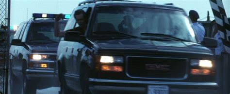 1997 Gmc Suburban 1500 Gmt425 In Armageddon 1998