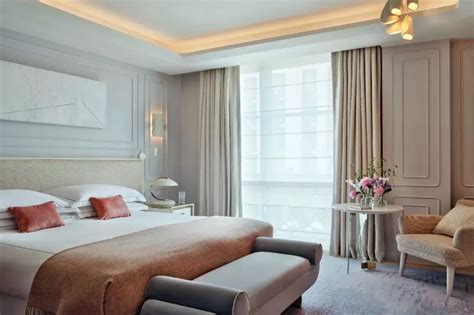 Book One Aldwych Hotel London | UK with VIP benefits