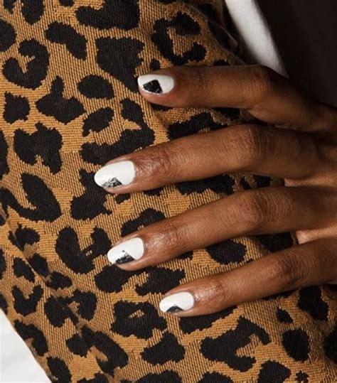 50 Gorgeous Nail Colors For Dark Skin That Play Up Your Melanin Colors For Dark Skin Nail