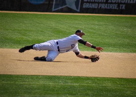 Lindenwood baseball drops first two home games of 2023 [Photo Gallery ...