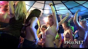 Cope Bailando Strip Y Goteando El Gatito XVIDEOS