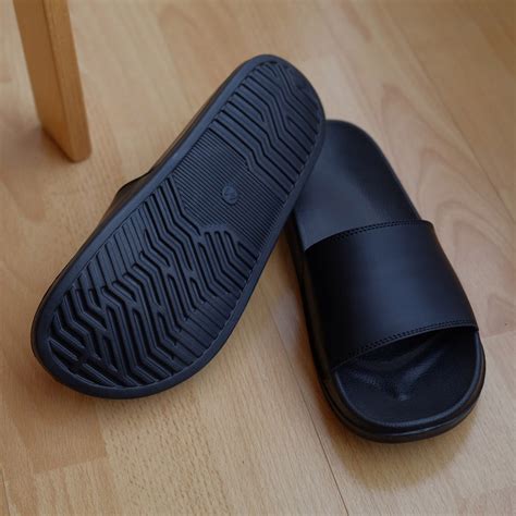 Jual Sandal Pria Slide Slip On Casual Kekinian Sendal Slop Dewasa Hitam