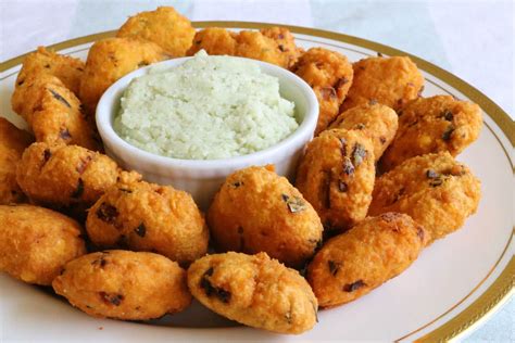 Parippu Vada Recipe With Coconut Chutney | dobbernationLOVES