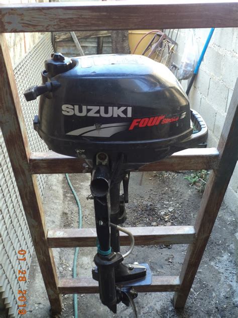 Motor Fuera De Borda Suzuki 2 5 Hp Bs 600 000 00 En Mercado Libre