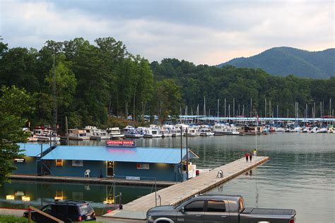 Watauga Lake Boat Rental