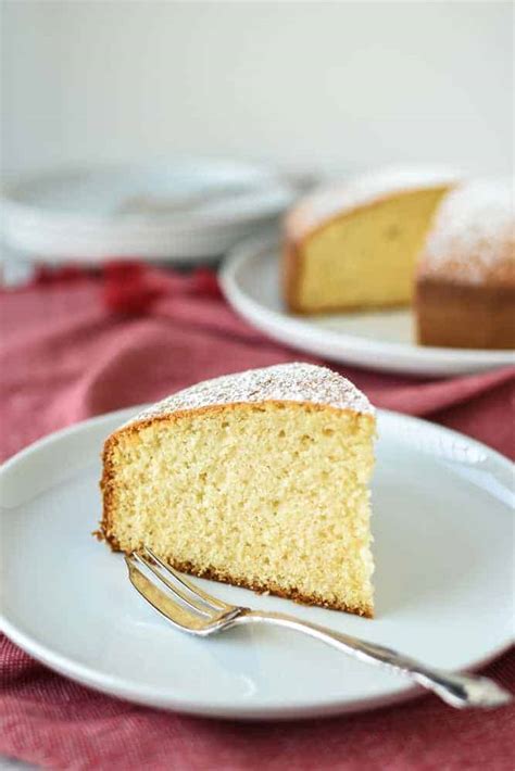 Steps To Prepare Vanilla Cake Easy Cake Recipes For Beginners