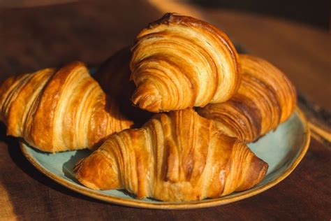 Te Ensinando Como Fazer Croissant Massa Folhada Pronta E Ficar