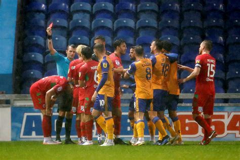 Ten Men Dons Well Beaten News Afc Wimbledon