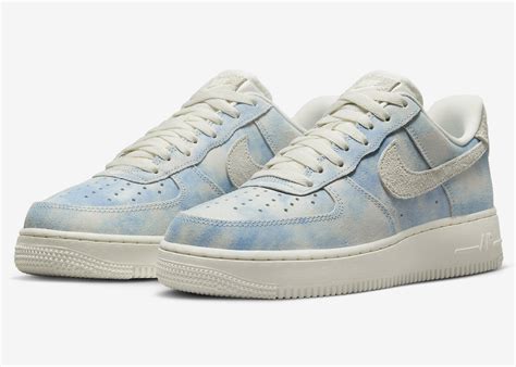 Nike Air Force 1 Blue Low University